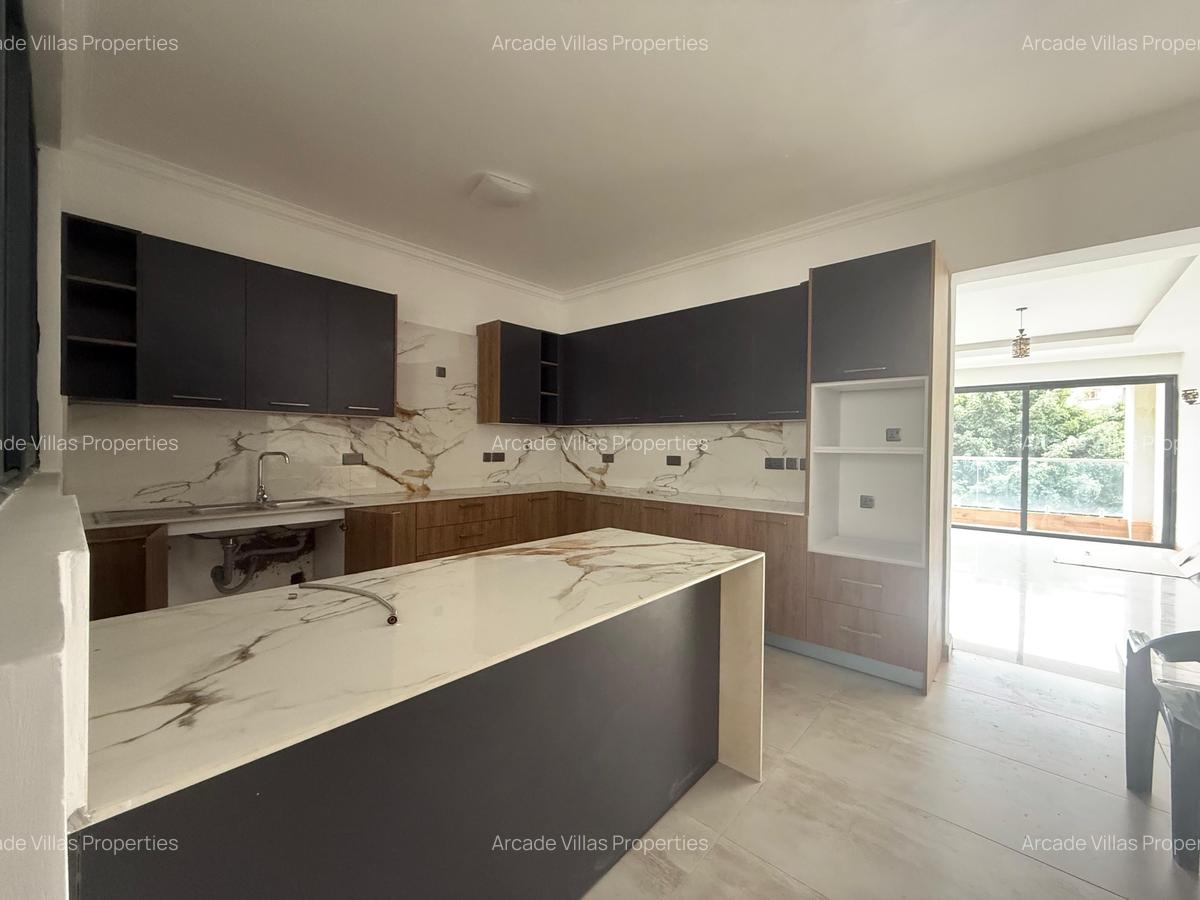 3 Bed Apartment with En Suite in Kilimani - 7