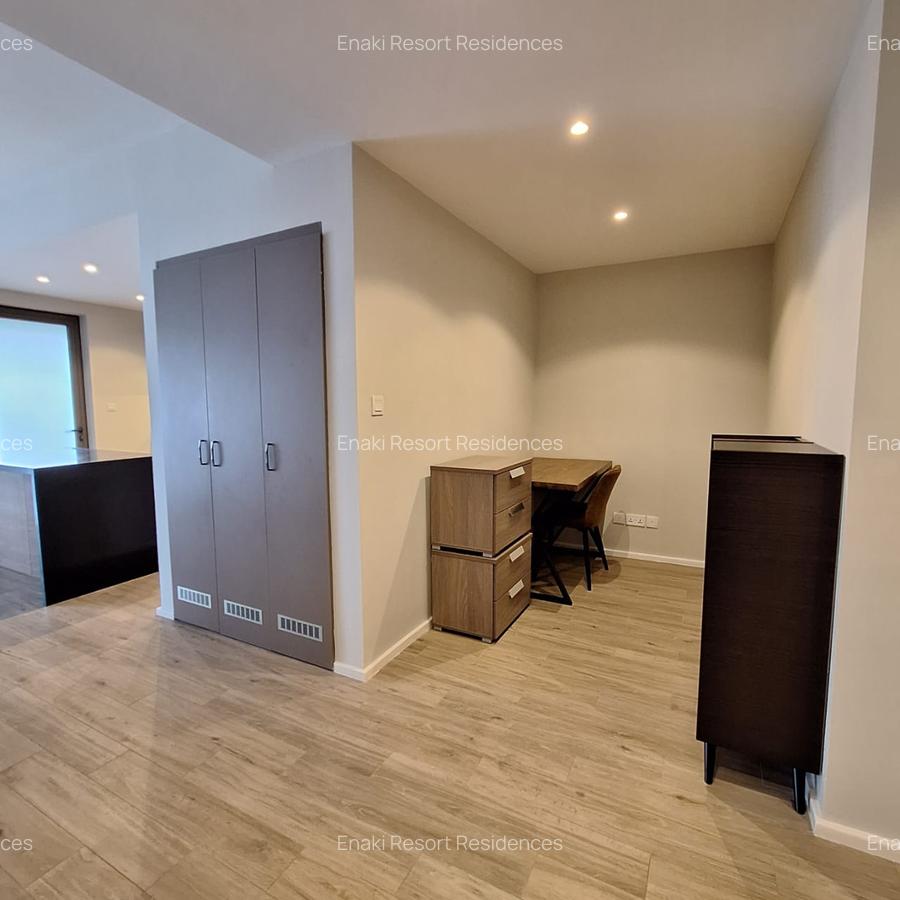 Furnished 2 Bed Apartment with En Suite at Red Hill Road - 8