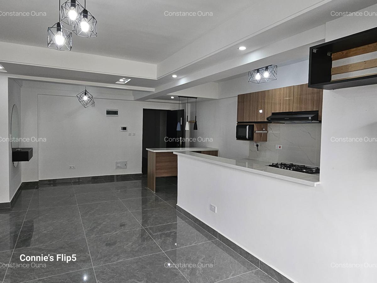 2 Bed Apartment with En Suite at Riverside Drive - 6