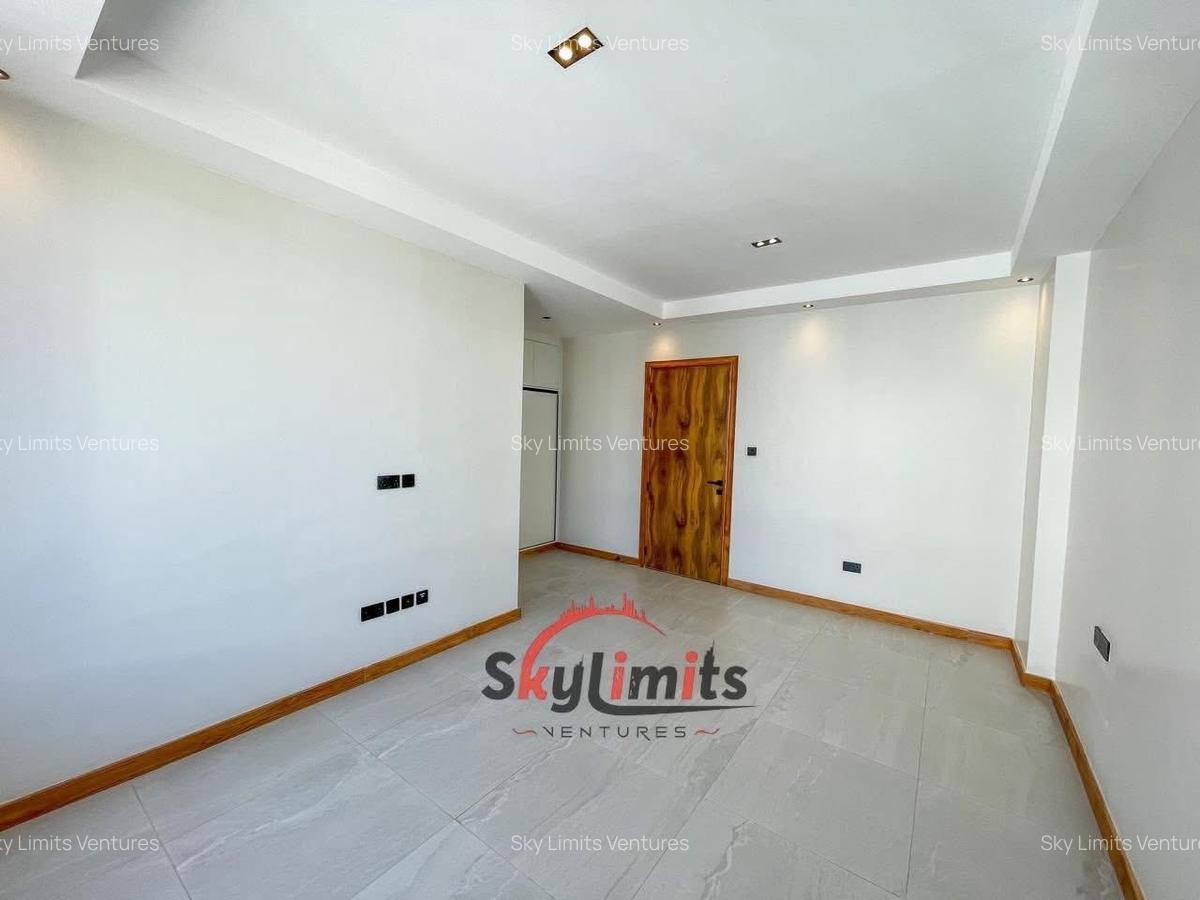 4 Bed Apartment with En Suite at Peponi Rd - 6