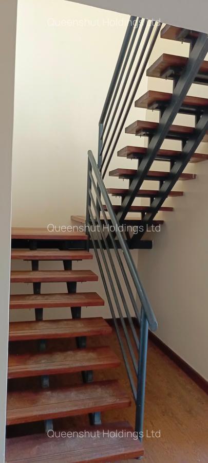 Serviced 3 Bed Apartment with En Suite in Riverside - 3