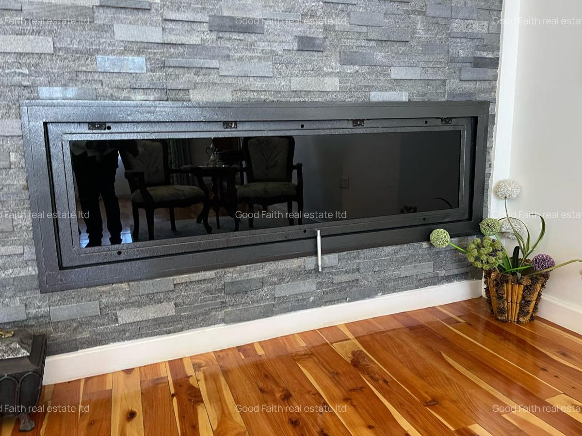 6 Bed House with En Suite in Karen - 12