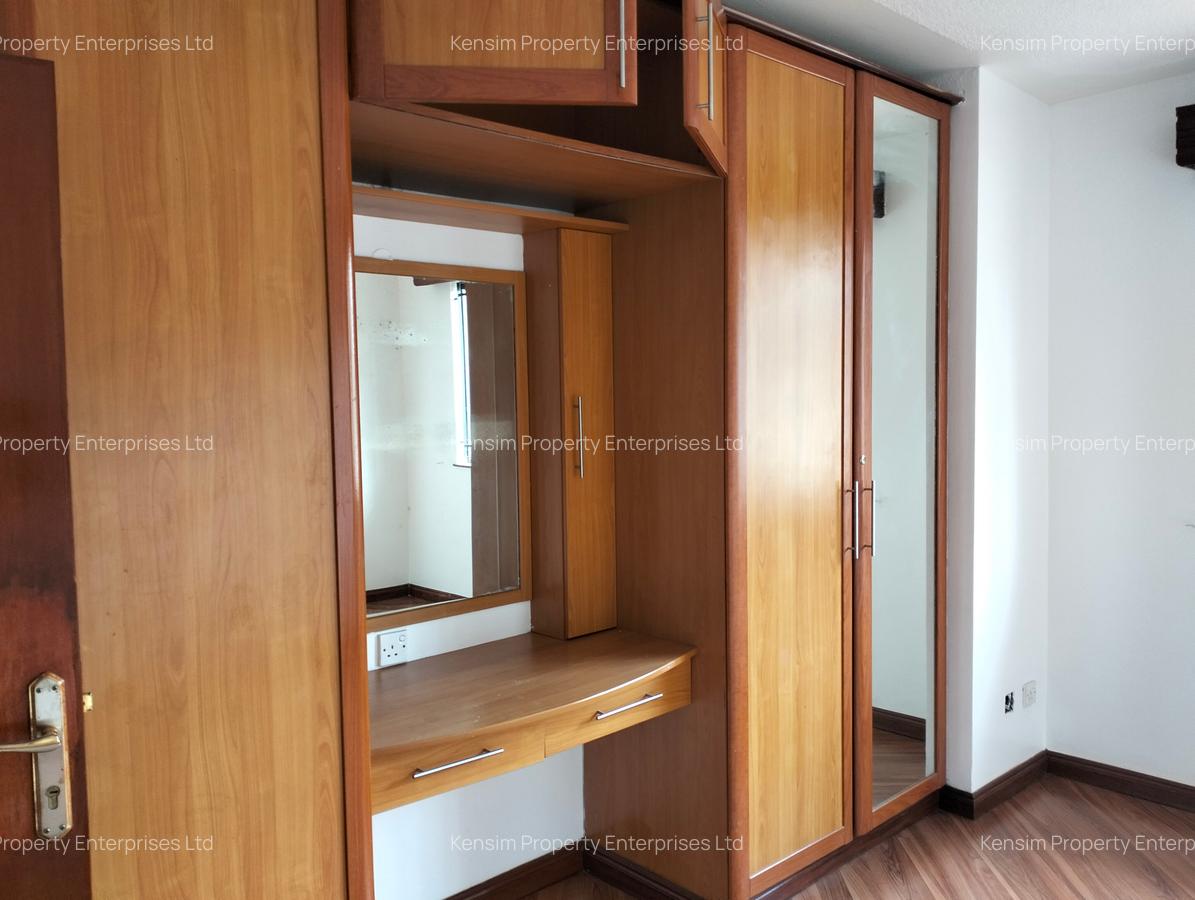 4 Bed Townhouse with En Suite in Westlands Area - 3