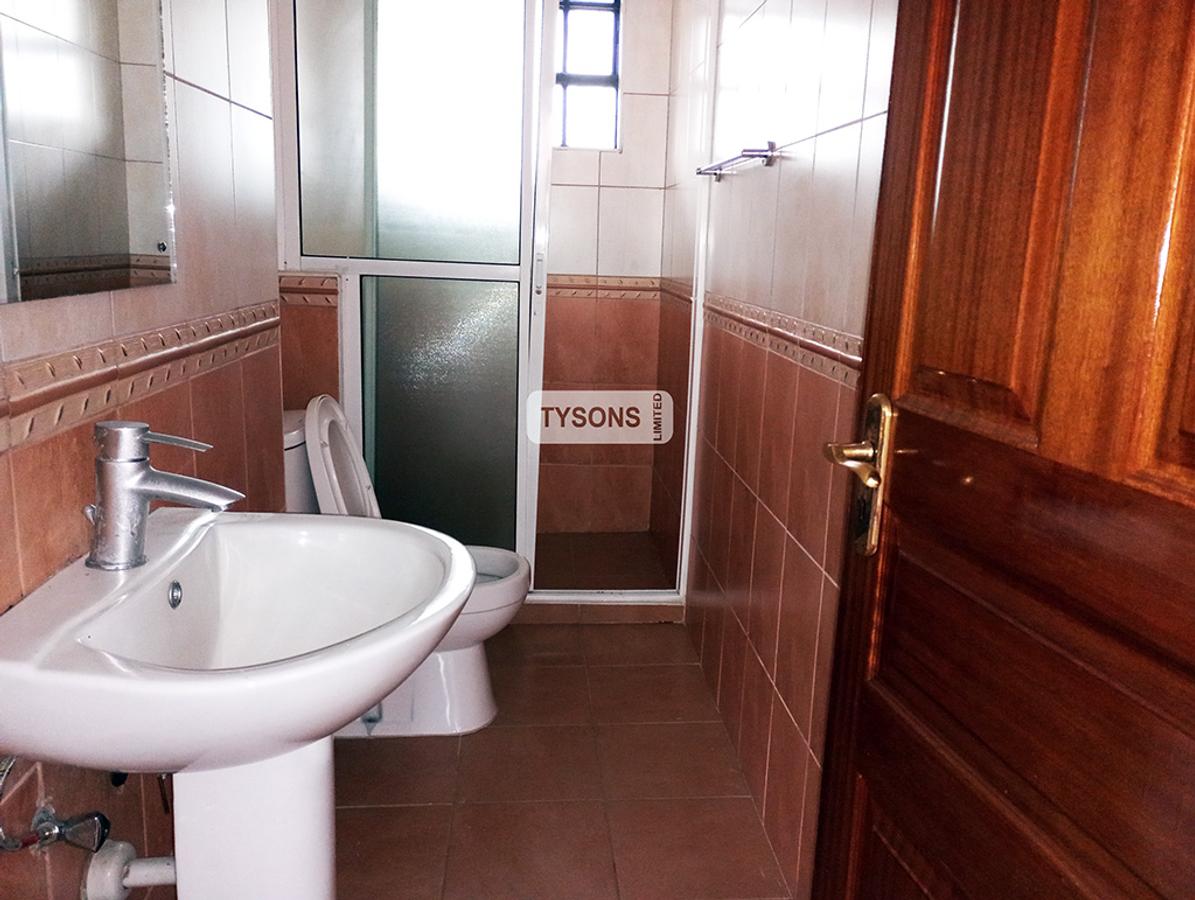 4 Bed Apartment with En Suite in Kilimani - 6