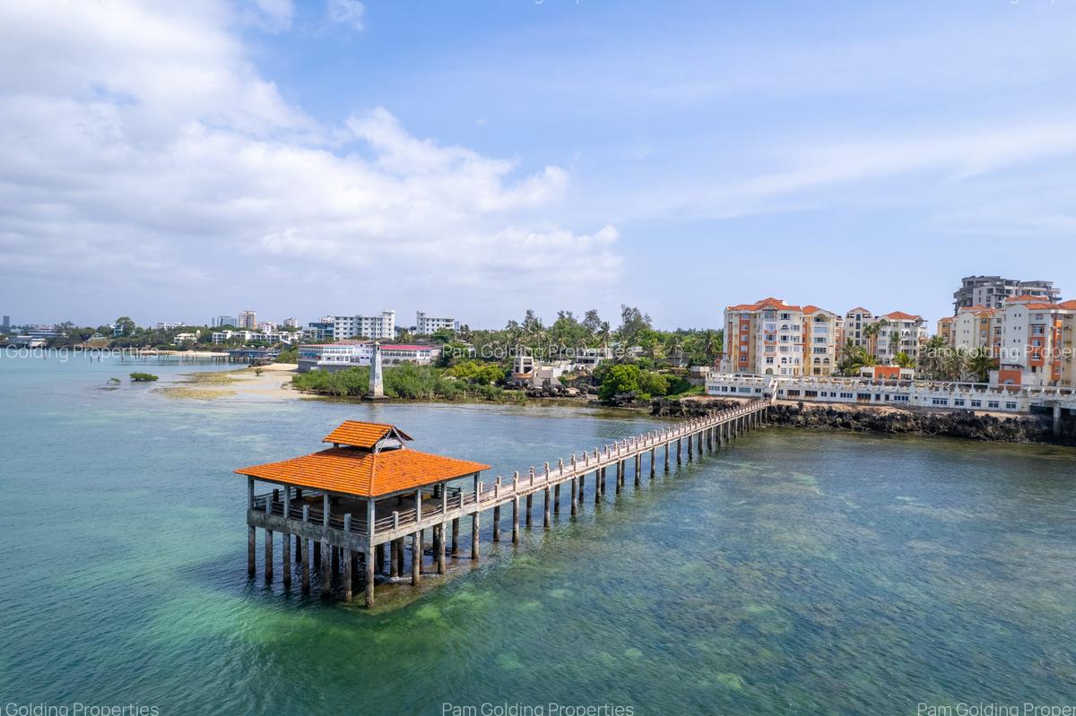 Furnished 3 Bed Apartment with En Suite at Cement Road - 1