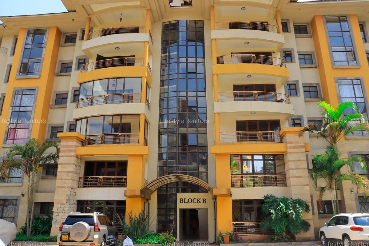 Furnished 3 Bed Apartment with En Suite at Rosewood Avenue - 9