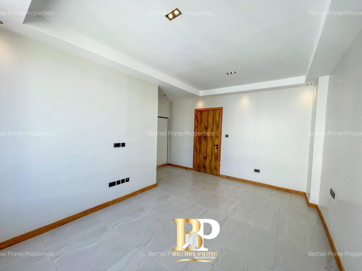 4 Bed Apartment with En Suite in Spring Valley - 5