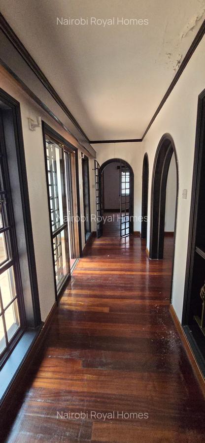 4 Bed Townhouse with En Suite at Riverside Drive - 15