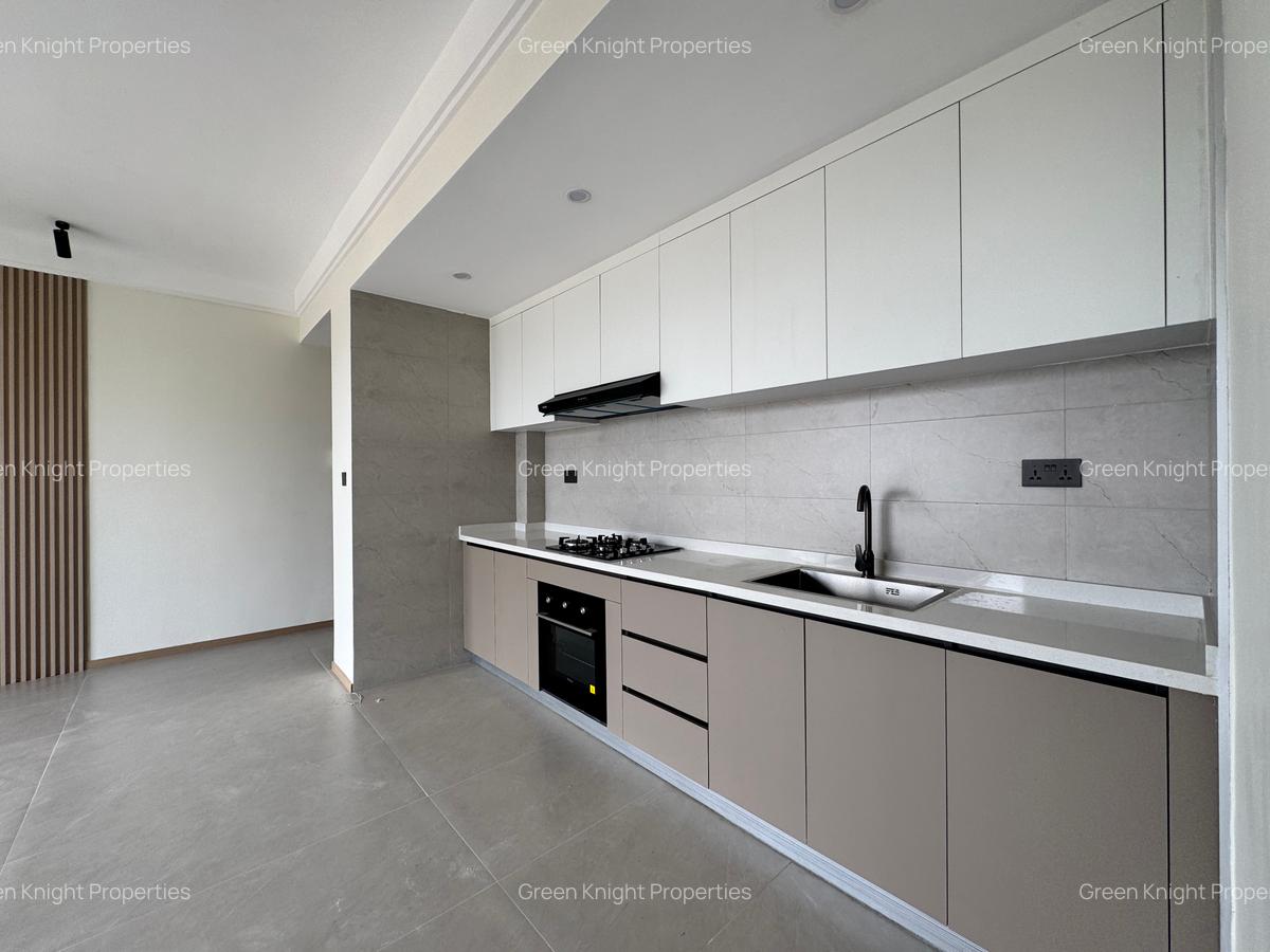 Serviced 2 Bed Apartment with En Suite in Riverside - 8