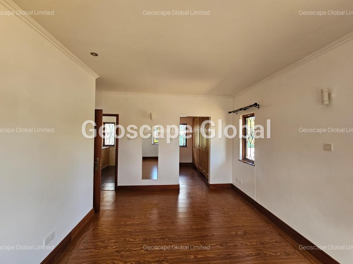 5 Bed House with En Suite in Gigiri - 13