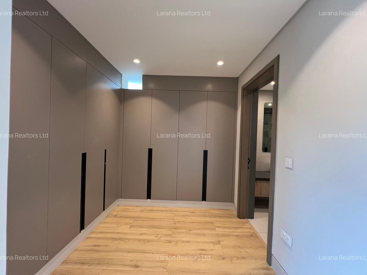 5 Bed Townhouse with En Suite at Grevillea Grove - 11