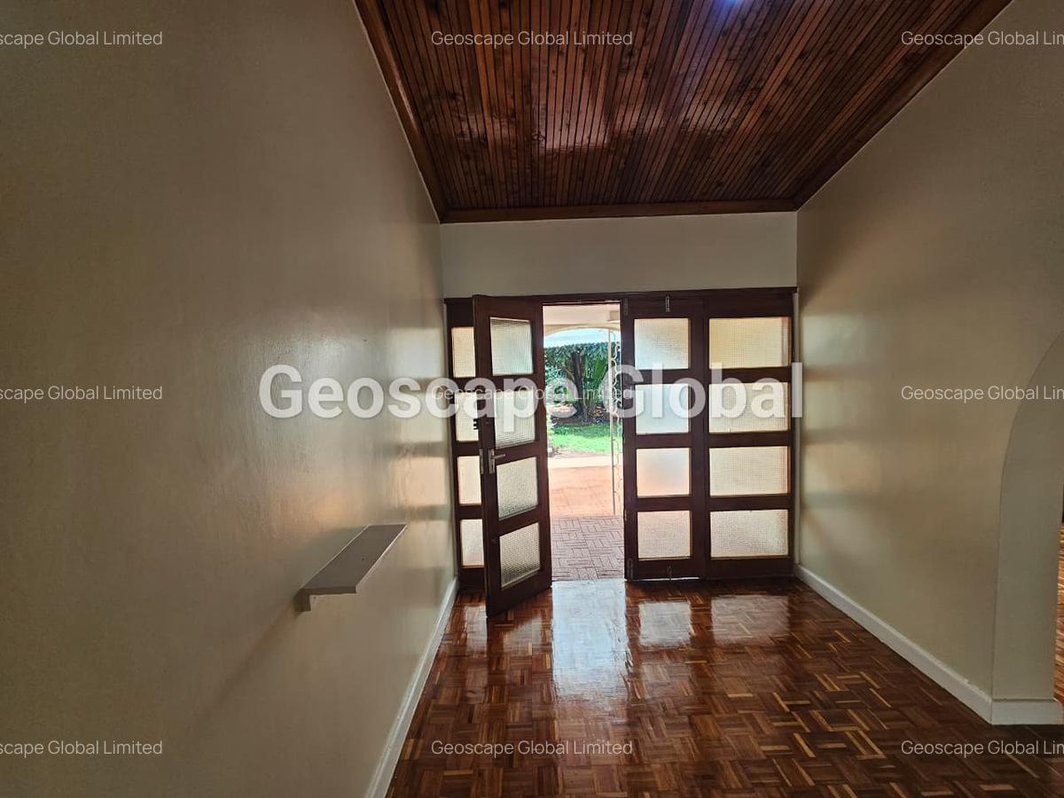 4 Bed House with En Suite in Gigiri - 8