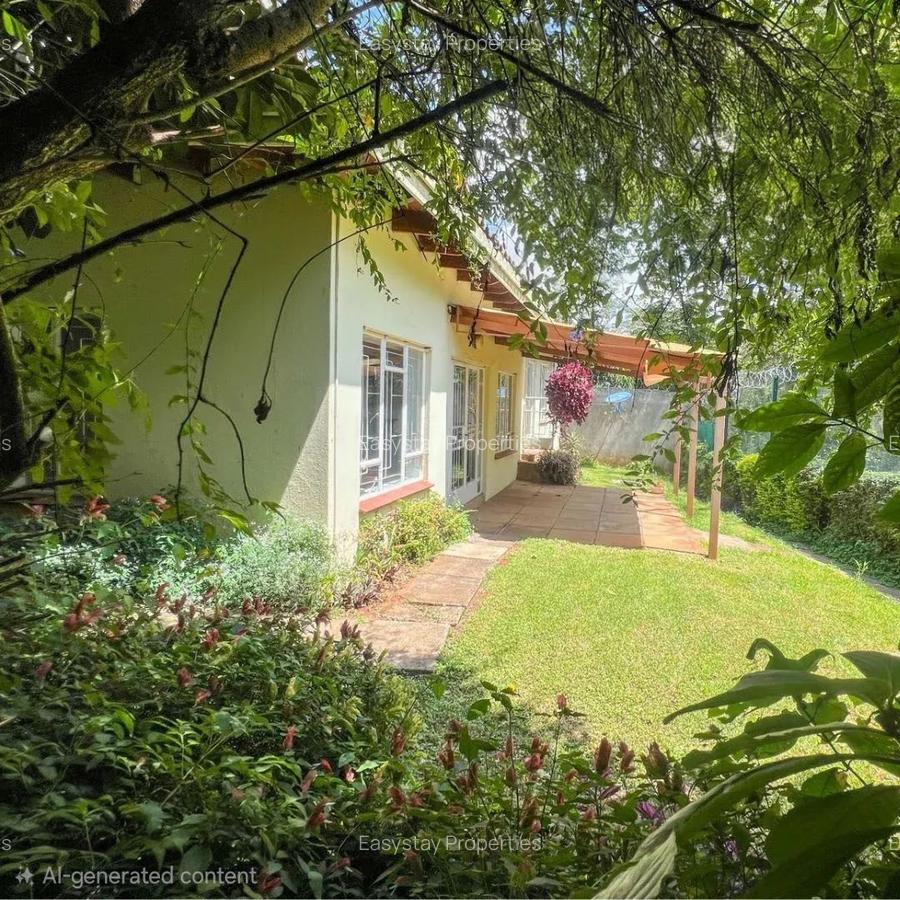 4 Bed Townhouse with En Suite in Riverside - 1