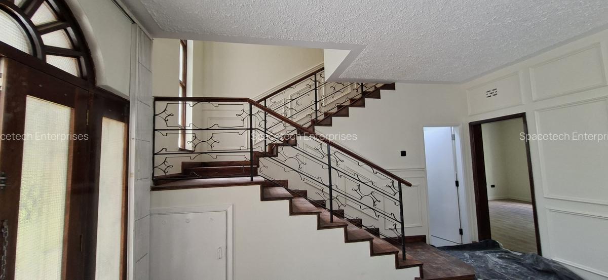 4 Bed House with En Suite in Muthaiga - 13