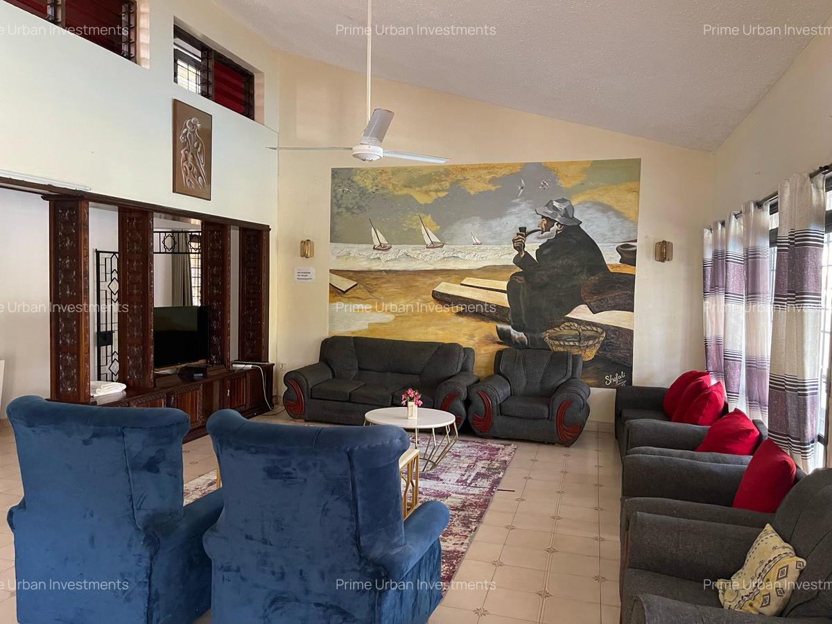 7 Bed Villa with En Suite in Mtwapa - 14