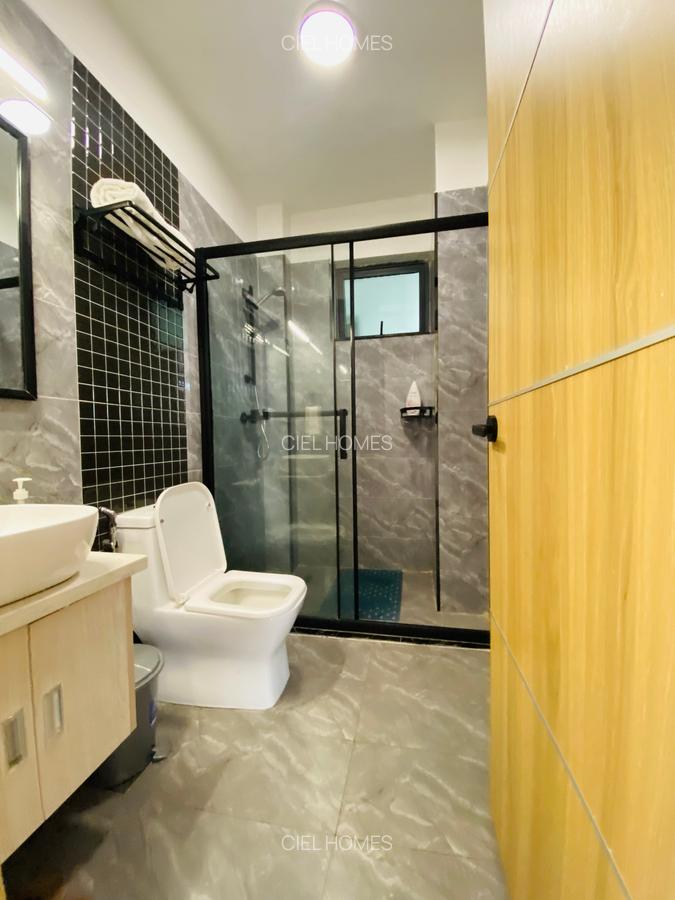 Serviced 3 Bed Apartment with En Suite in Kilimani - 9