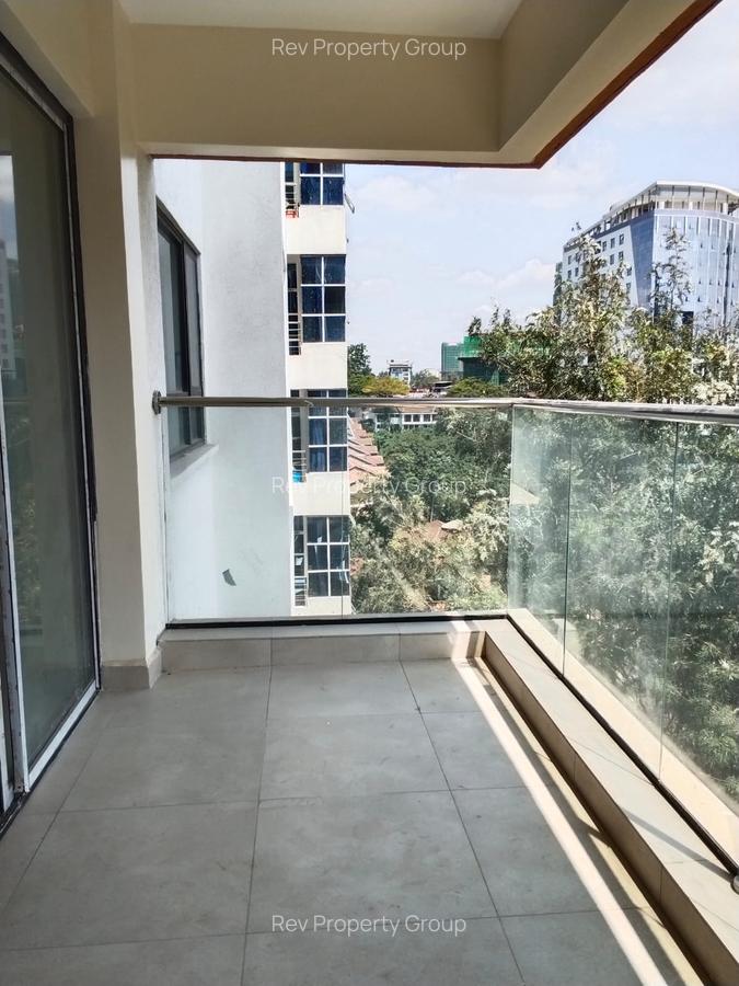 4 Bed Apartment with En Suite in Westlands Area - 1