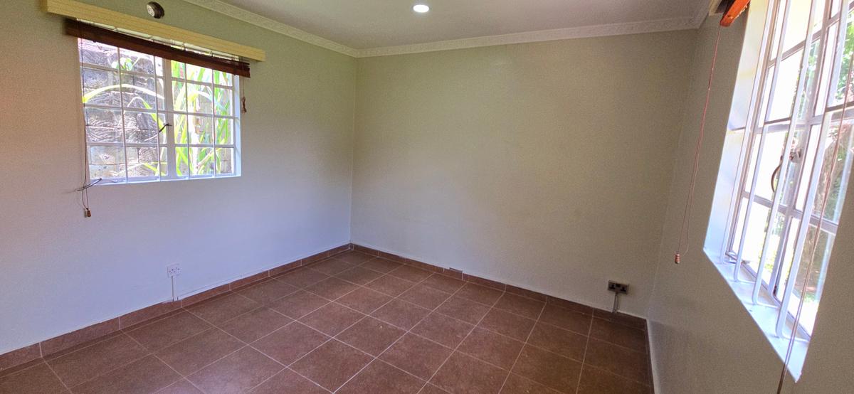 7 Bed House with En Suite at Commercial - 9