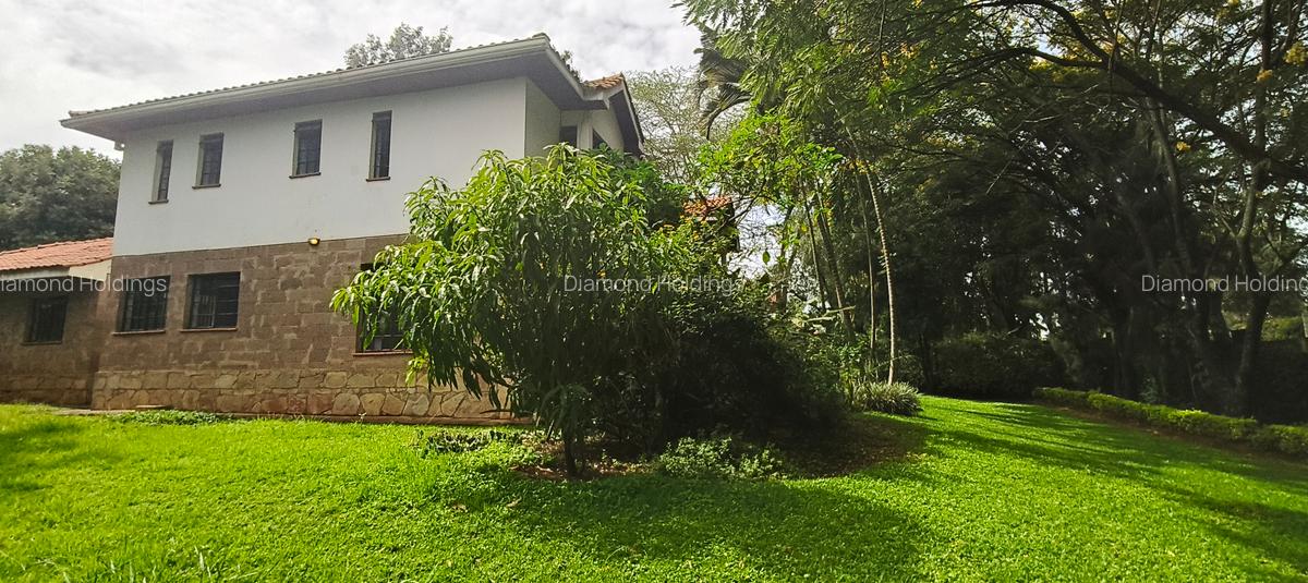 5 Bed Townhouse with En Suite at Runda - 7