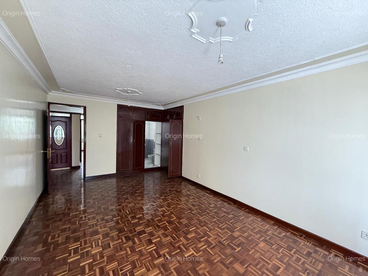 3 Bed Apartment with En Suite at Westlands - 13