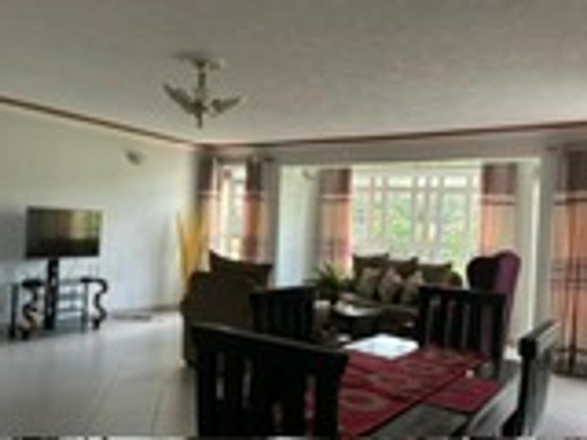 Serviced 2 Bed Apartment with En Suite in Runda - 5