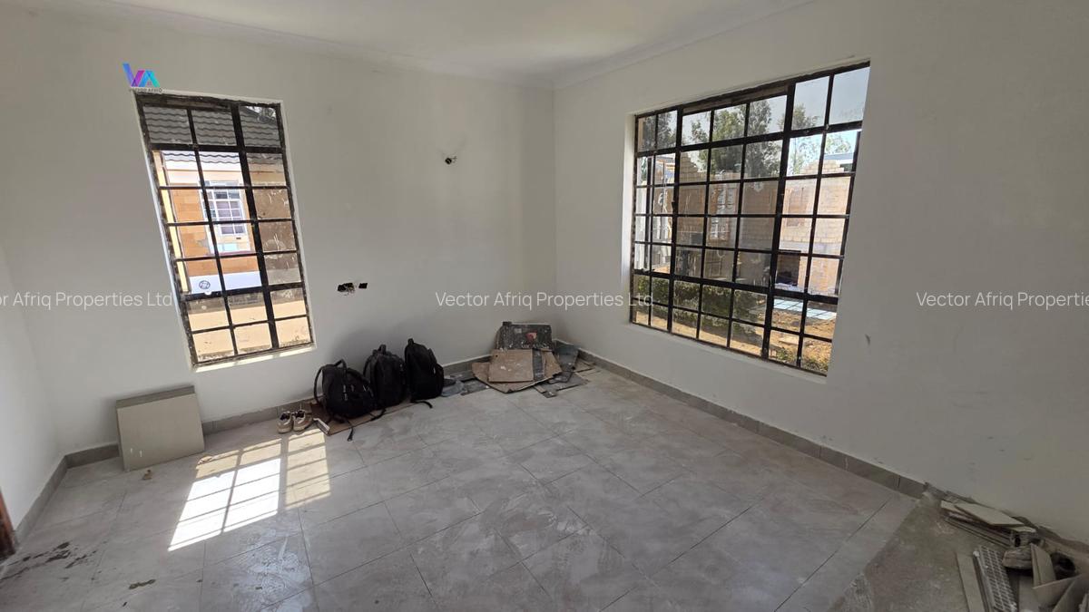 4 Bed Townhouse with En Suite in Ongata Rongai - 8