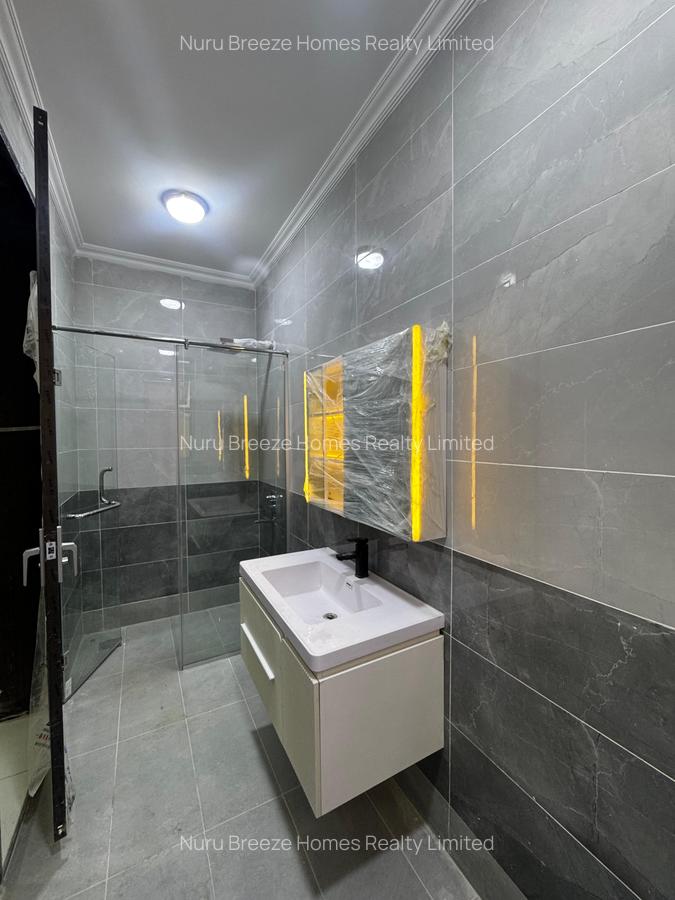 5 Bed Townhouse with En Suite in Karen - 12