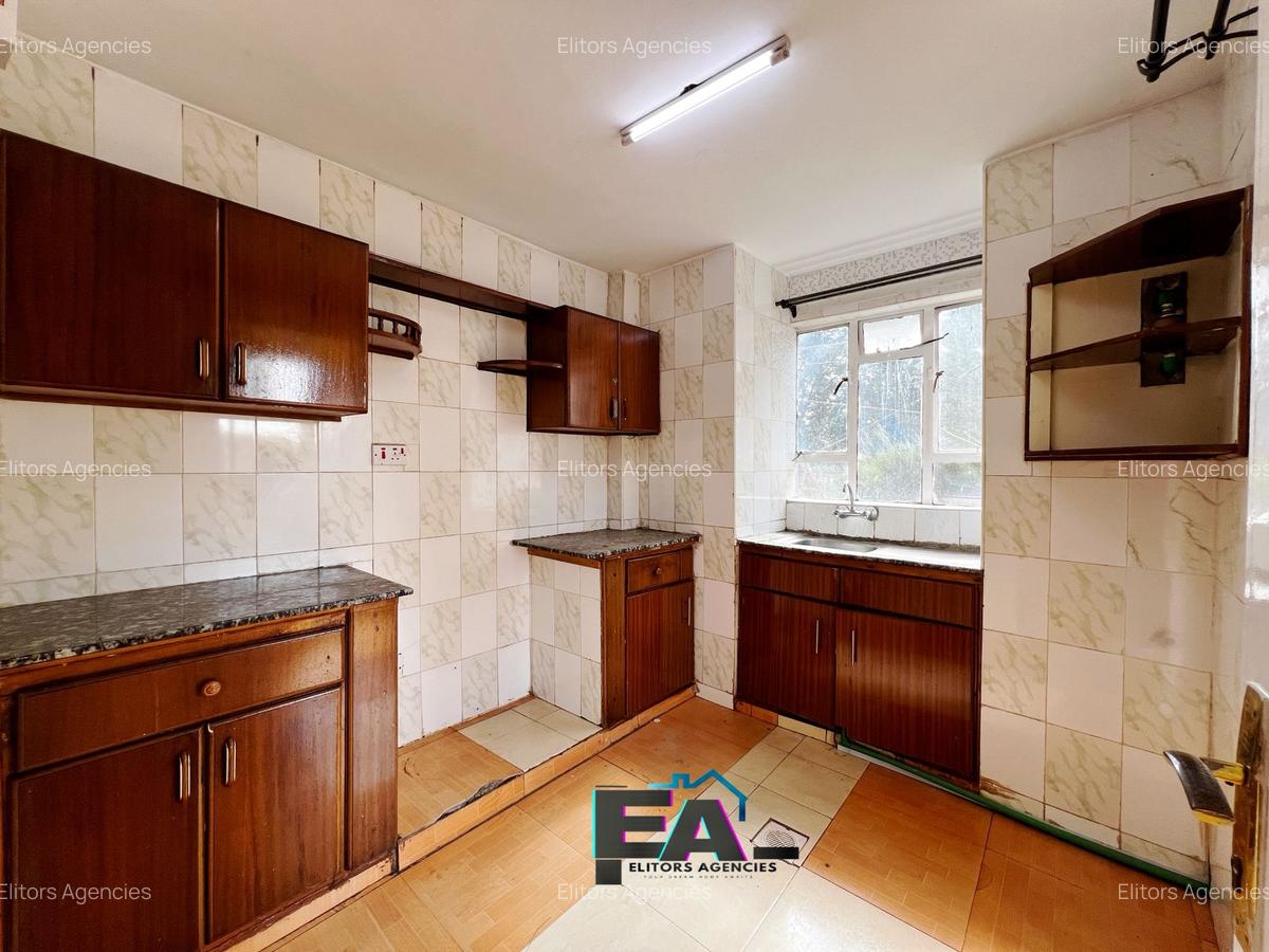 2 Bed Apartment with En Suite at School Lane - 5