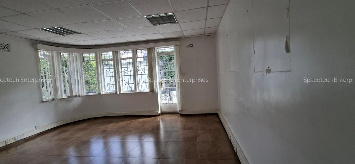 Commercial Property with Fibre Internet in Westlands Area - 11