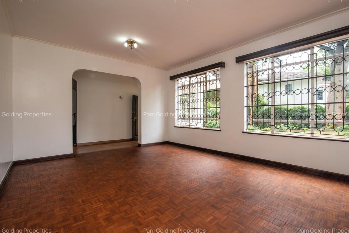 5 Bed House in Gigiri - 5