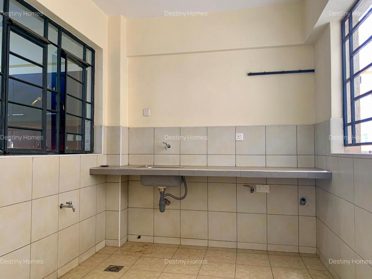 3 Bed Apartment with En Suite in Kilimani - 9