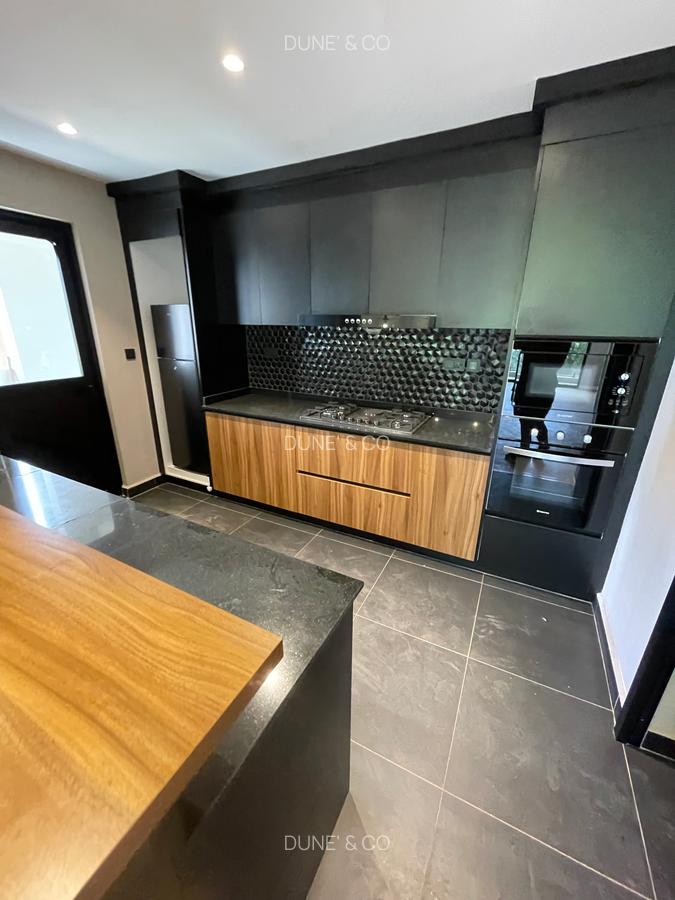 3 Bed Apartment with En Suite in Westlands Area - 3