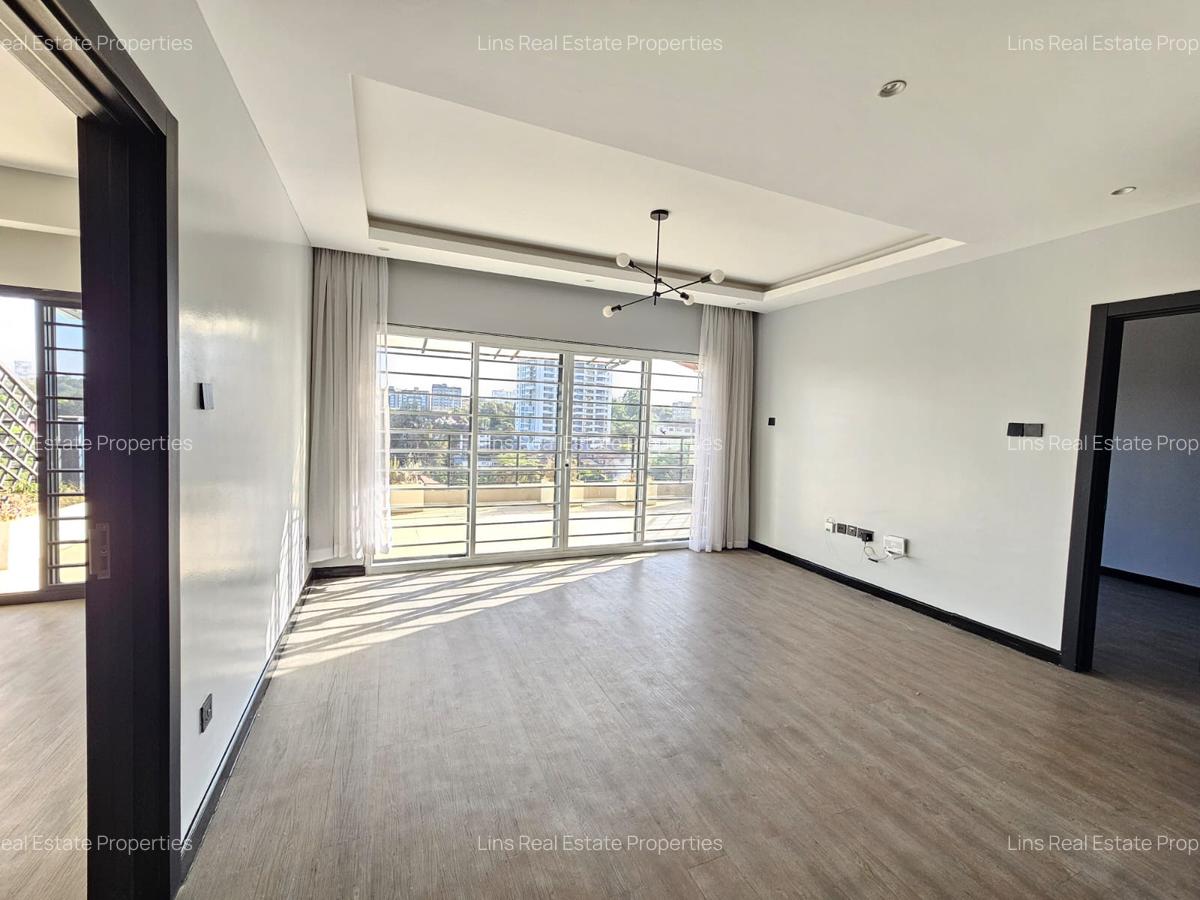 2 Bed Apartment with En Suite in Westlands Area - 4