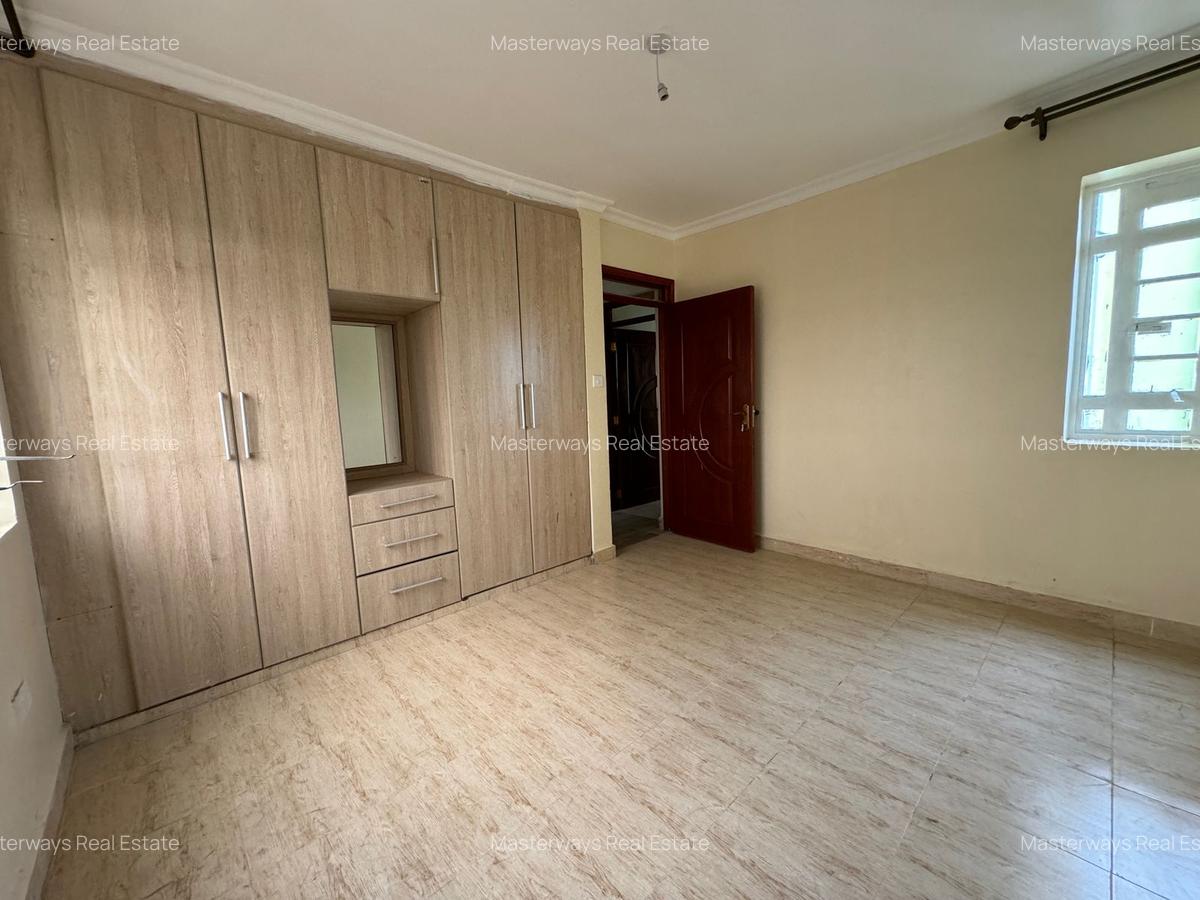 2 Bed Apartment with En Suite in Kamakis - 4