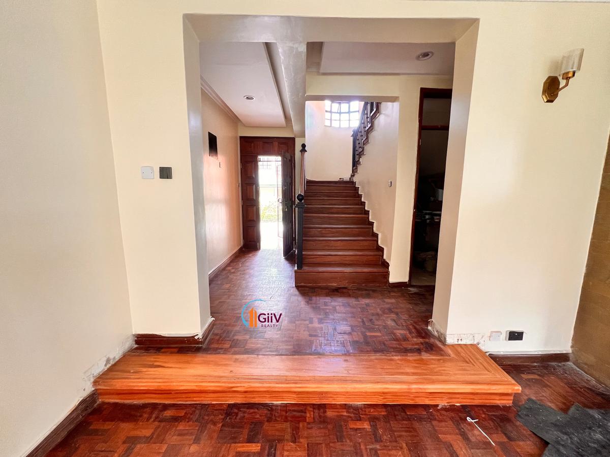 5 Bed Townhouse with Staff Quarters in Lavington - 8