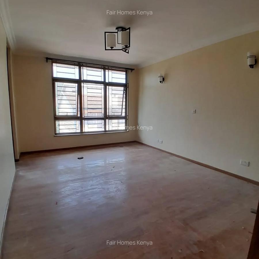 5 Bed Townhouse with En Suite at Amboseli Road - 14