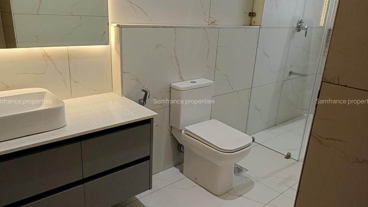 3 Bed Apartment at Links Road - 11