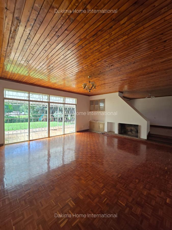 4 Bed House with En Suite in Loresho - 2