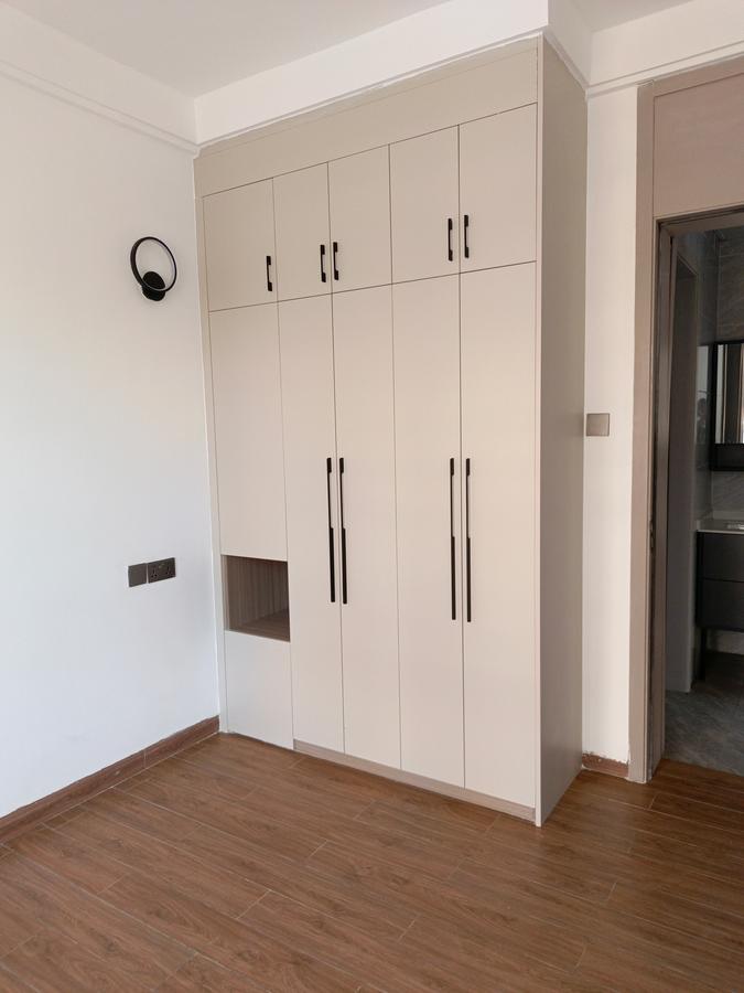 3 Bed Apartment with En Suite in Kilimani - 14