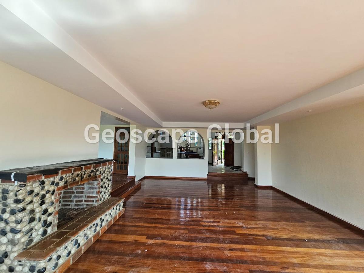 5 Bed House with En Suite in Kitisuru - 13
