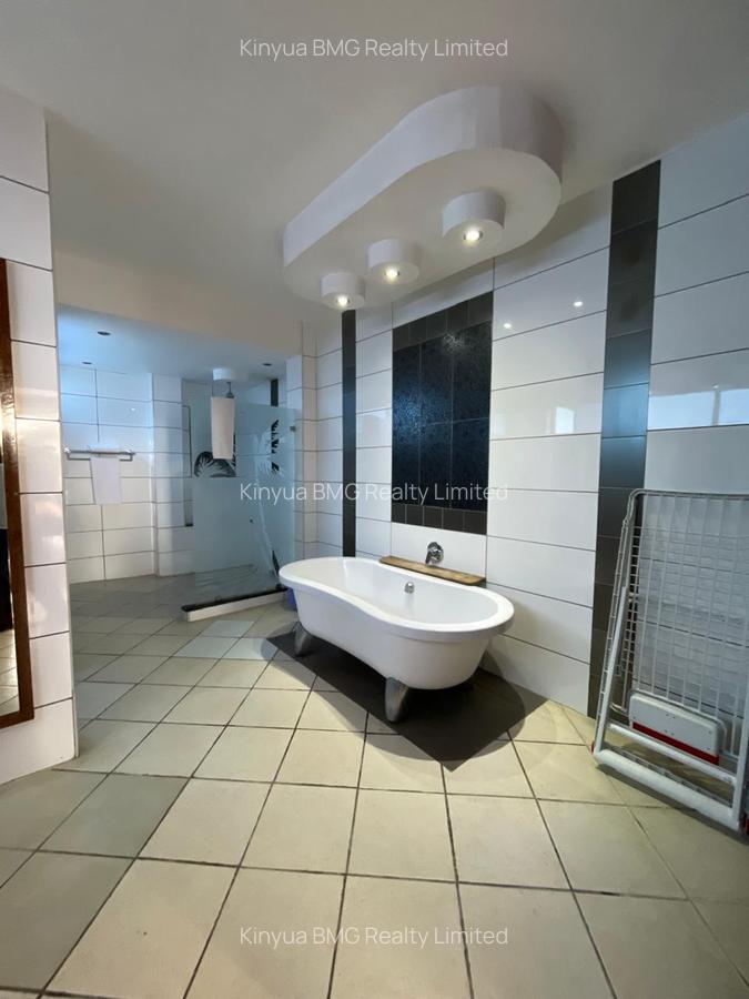 Serviced 3 Bed Apartment with En Suite in Shanzu - 4