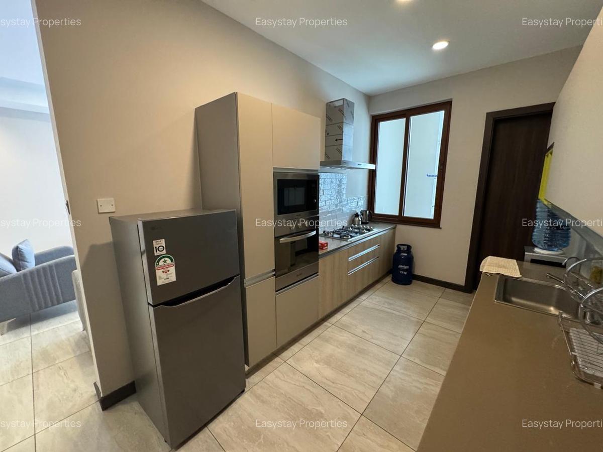 Furnished 2 Bed Apartment with En Suite in Spring Valley - 3