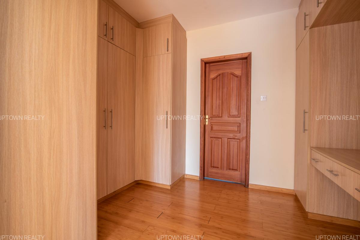 5 Bed Townhouse with En Suite at Kileleshwa - 18