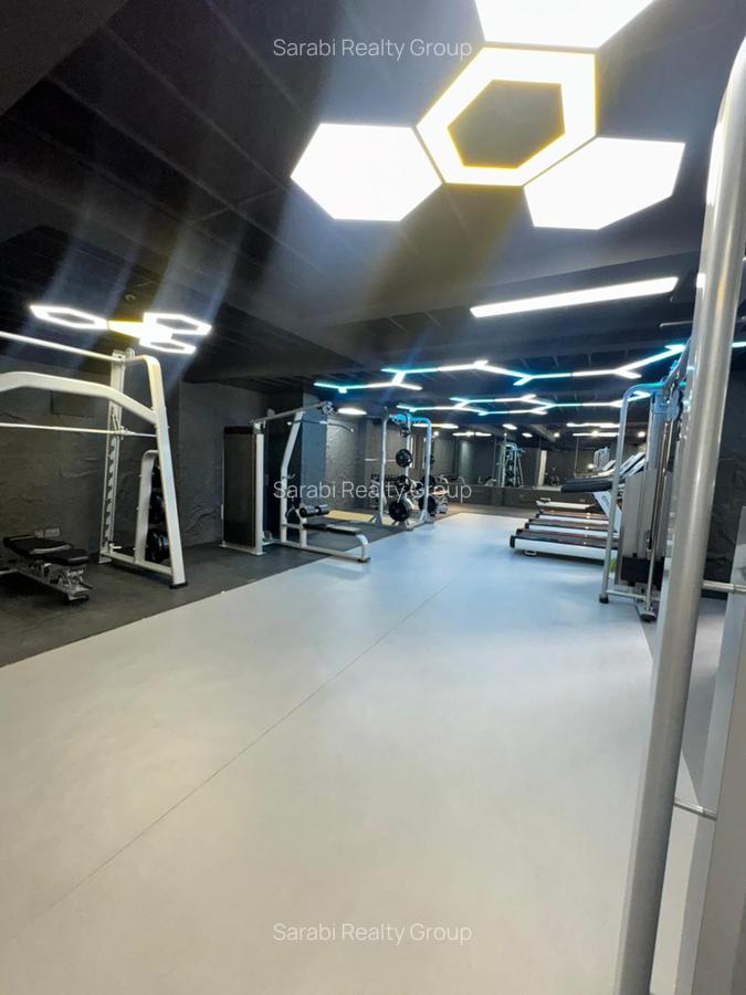 2 Bed Apartment with En Suite in Lavington - 10