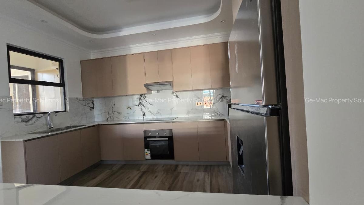 1 Bed Apartment with En Suite in Westlands Area - 12