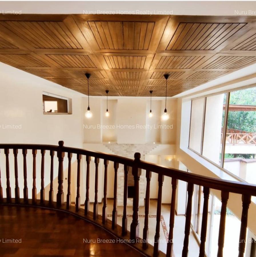 5 Bed Townhouse with En Suite in Lavington - 11