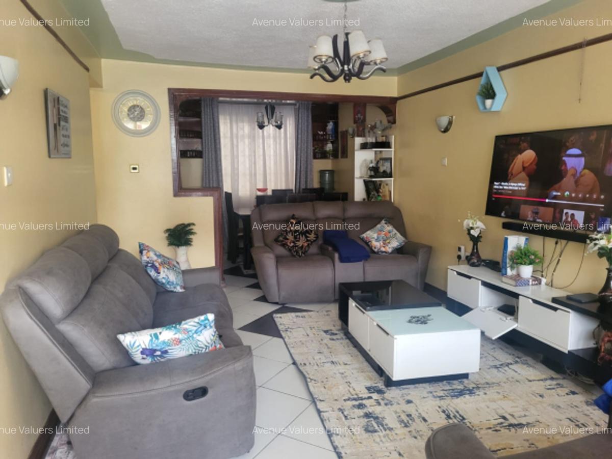 4 Bed Townhouse with En Suite at Donholm Road - 5