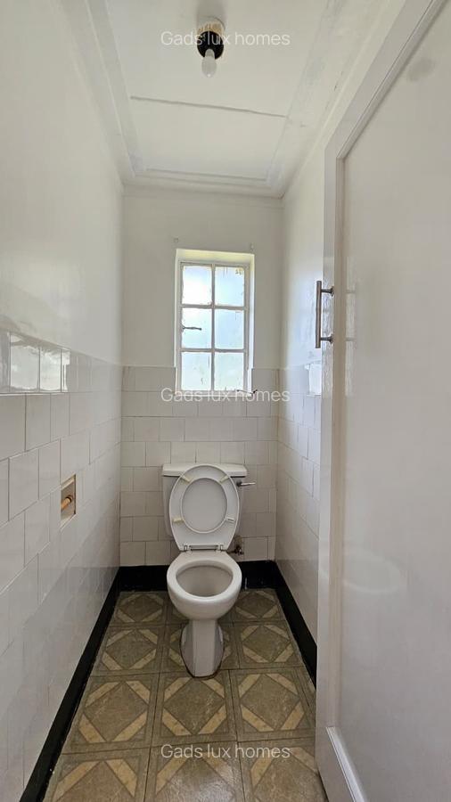 4 Bed Townhouse with En Suite at Karen - 10