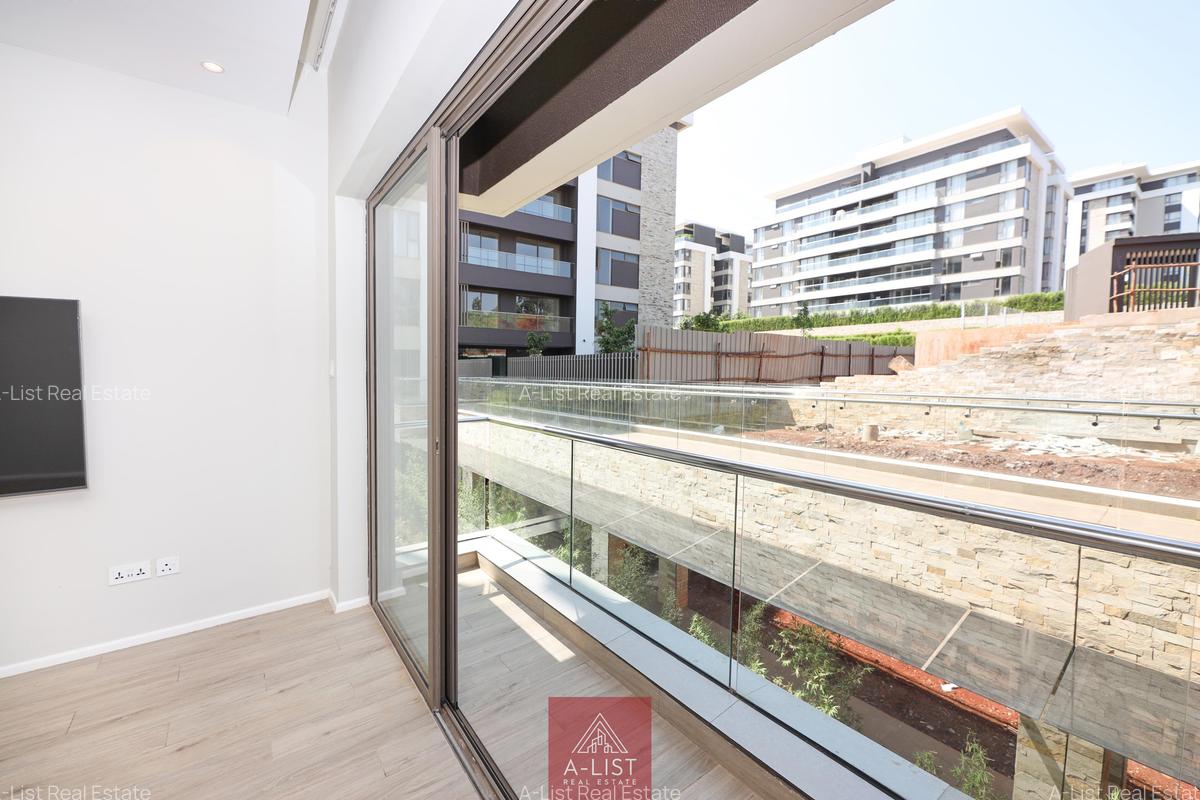 1 Bed Apartment with En Suite at Nyari - 14