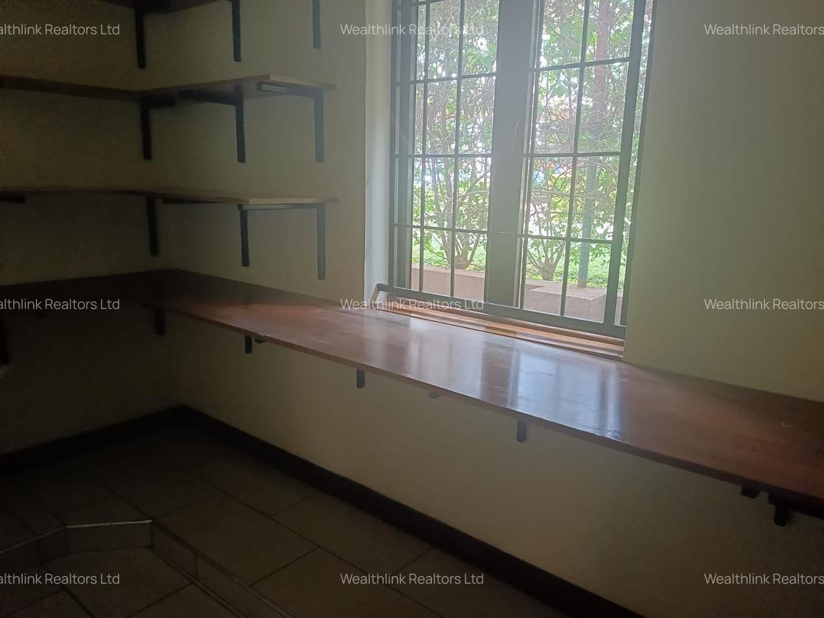 4 Bed Townhouse with En Suite at Runda - 13